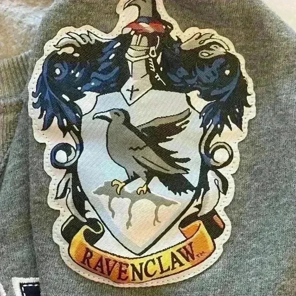 Wizarding World of Harry Potter Ravenclaw Sweatshirt  Embroidered front size XS - Picture 8 of 9